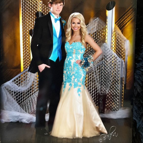 Teal and Champagne Dress - Picture 2 of 2